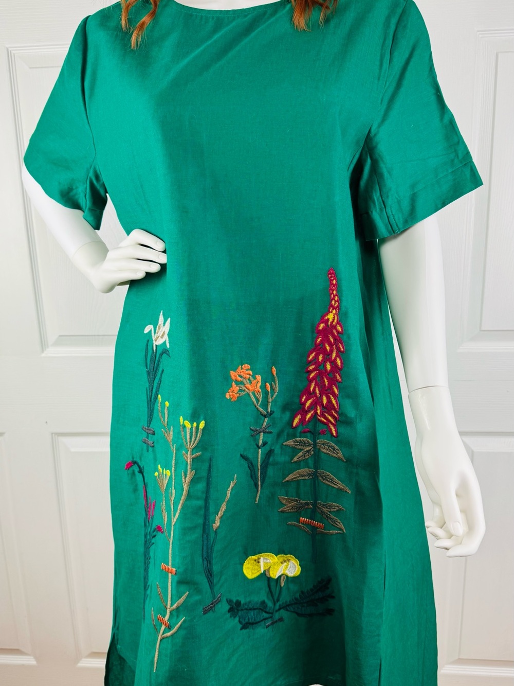 Boutique bought Embroidered Teal Green Floral Shift Dress